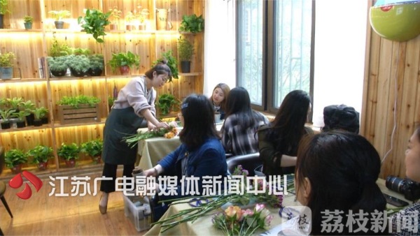 爱花但不会养怎么办？快来这免费get养花种草小技能吧！(图3)