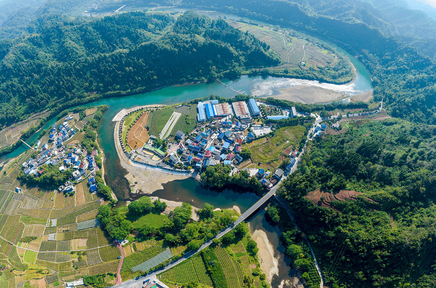 湘西“三带理论”：一方山水成就一大产业(图3)