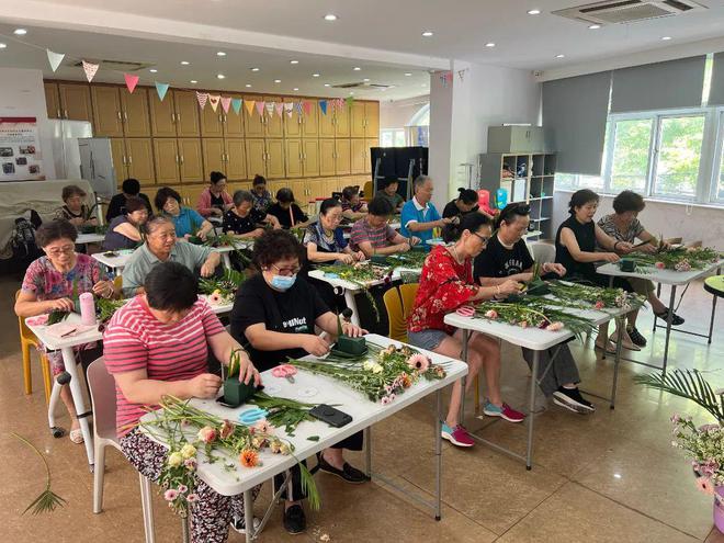 插一束花绽放沪韵秀色(图2)