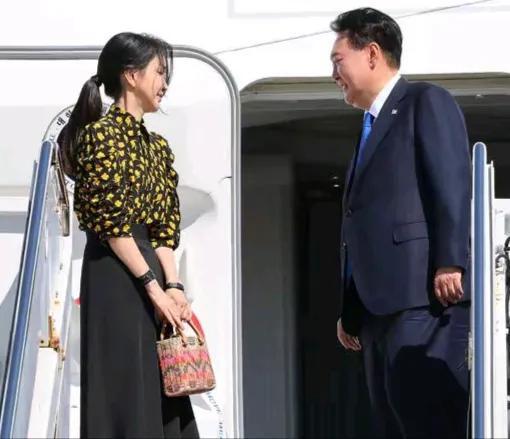 尹锡悦的大舅哥叫金建宇谐音进监狱他母亲崔贞子岳母崔恩顺(图3)