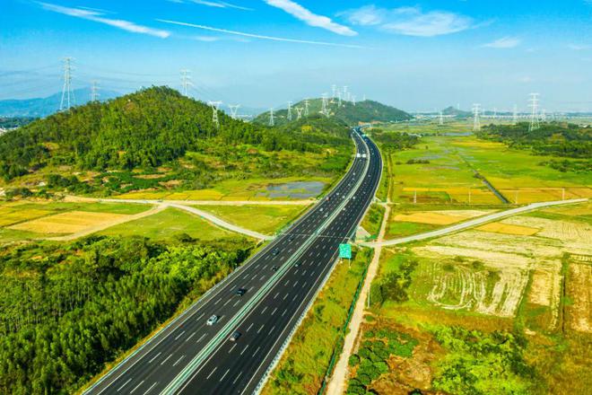 全线通过验收！深汕西改扩建项目具备八车道通车条件(图5)