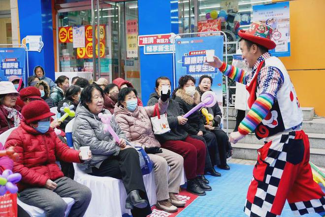 健康礼遇暖冬相约“连花呼吸健康公益行活动”走进太原(图5)