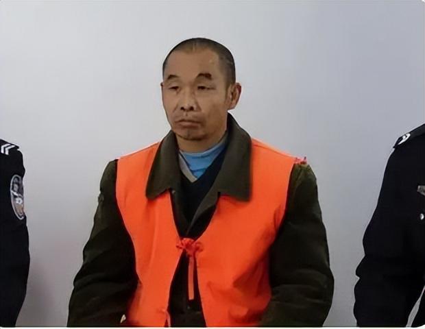 谁摸我媳妇儿我杀谁！男子血洗道观连杀10人把道长煮熟了(图6)