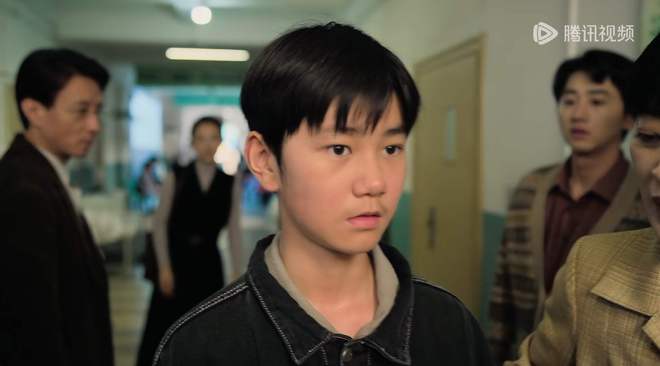 威廉希尔WilliamHill《六姊妹》大结局隐藏的恶意：陈克思横尸臭水沟养女报复陶忆敏(图8)