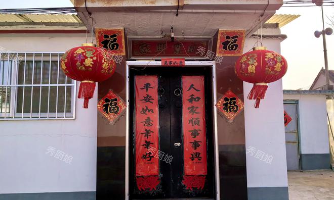 WilliamHill2025年贴春联的最佳时间：啥时候贴最好？贴春联有哪些讲究和禁忌(图4)