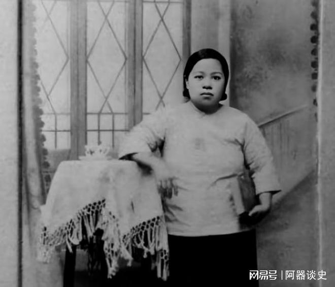 张恨水迎娶村姑揭开新娘盖头却吓得夺门而出大喊道：娘！娘(图5)