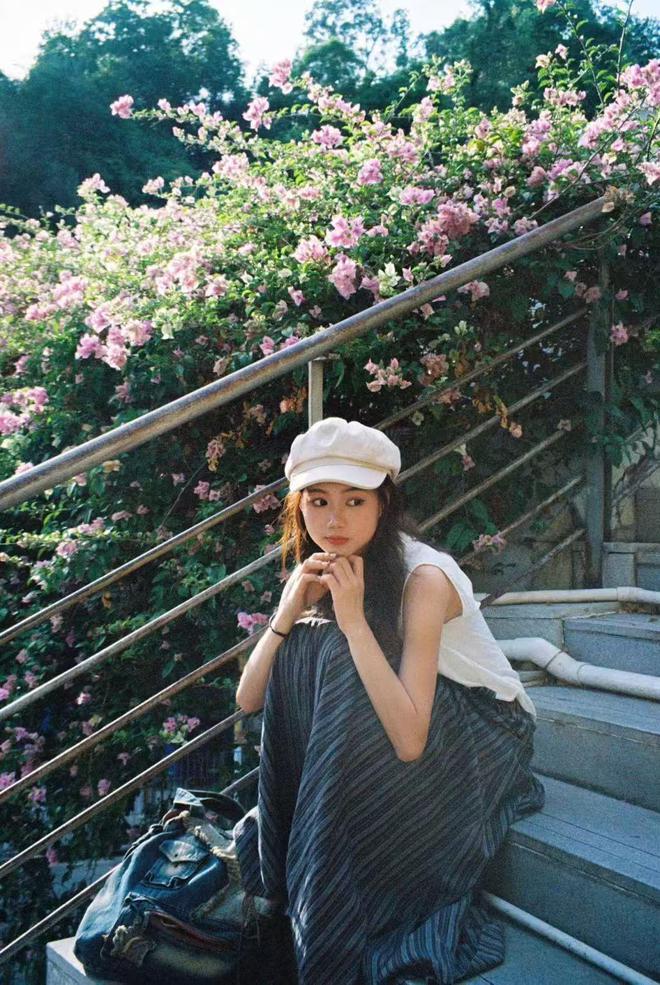 春天和花拍合影9个拍照小技巧包出片的！(图2)