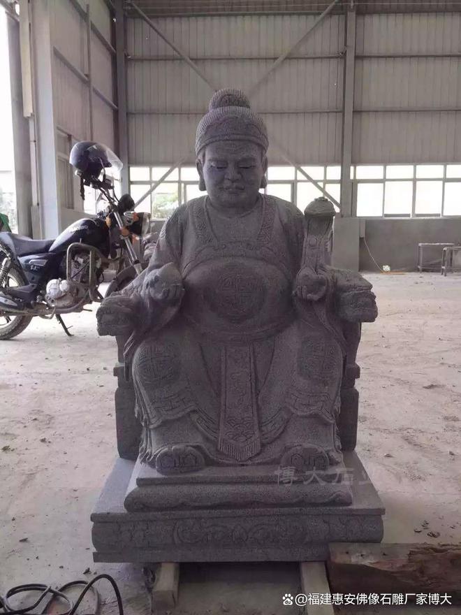 石雕土地公在园林中的摆放讲究(图2)