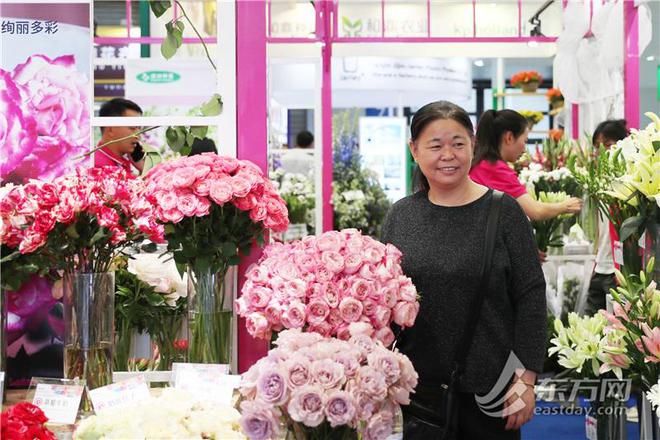 中国国际花卉园艺展在沪开幕：AI为植物“治病威廉希尔”网红热植折射“鲜花经济”新潮流(图9)