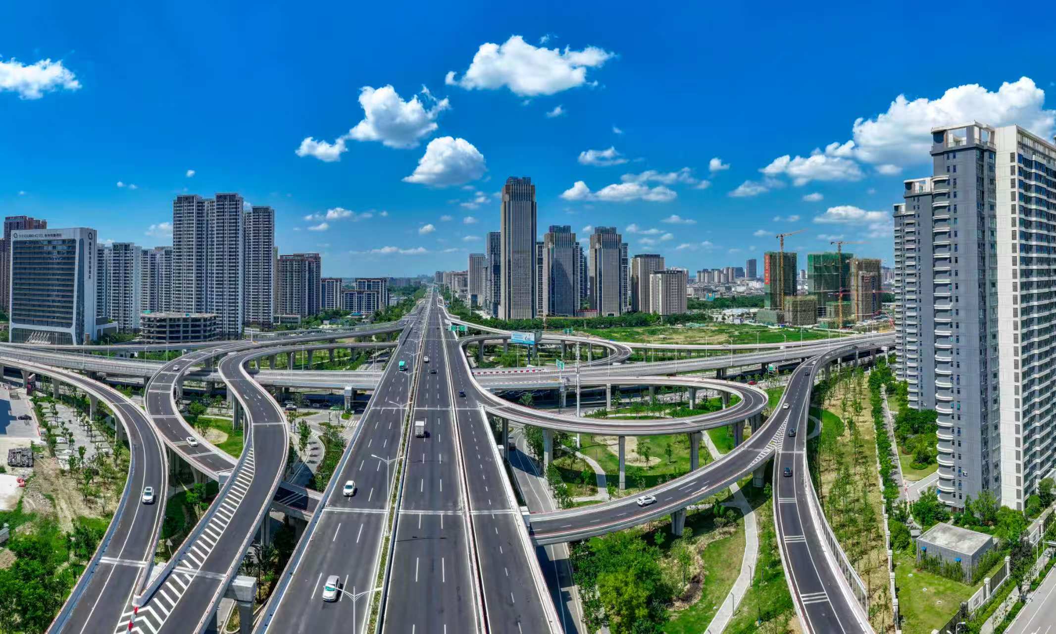 襄阳当选全国文明城市！千年古城绽放文明之光(图9)