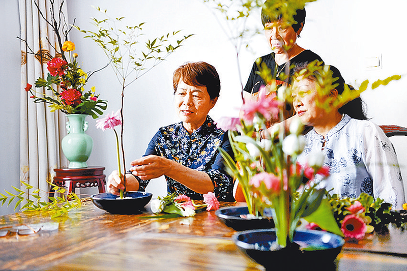 花韵流转“天中插花”绽芳华(图3)