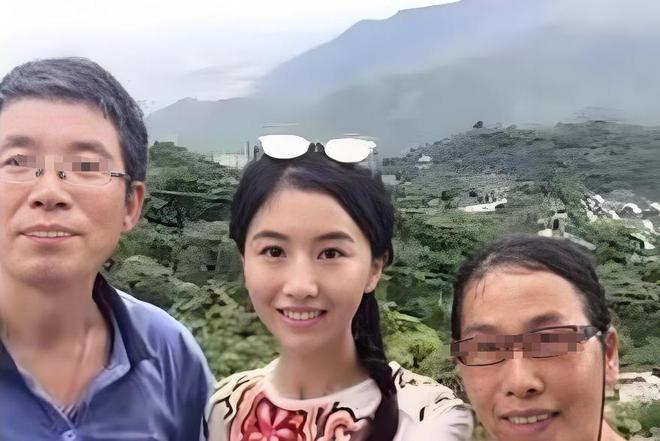 翟欣欣终于认罪！她舅舅已不敢出面干涉4任丈夫被扒曝更多内幕(图5)