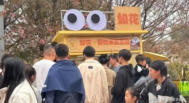 女网红注销账号提拉米苏中毒事件引发舆论风暴(图3)