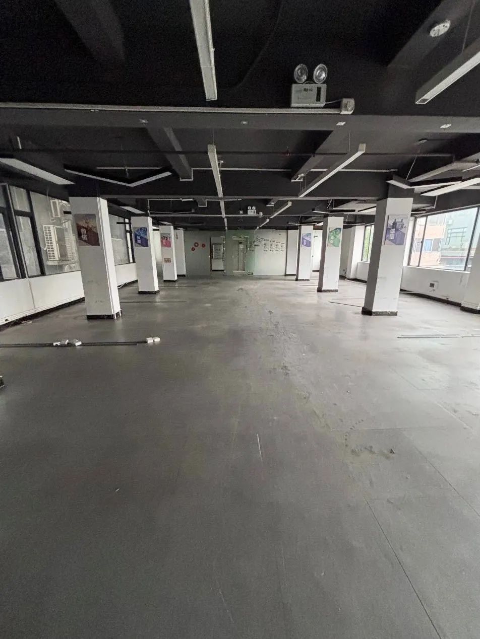 53岁她的10万积蓄消失在「养老金骗局」(图1)