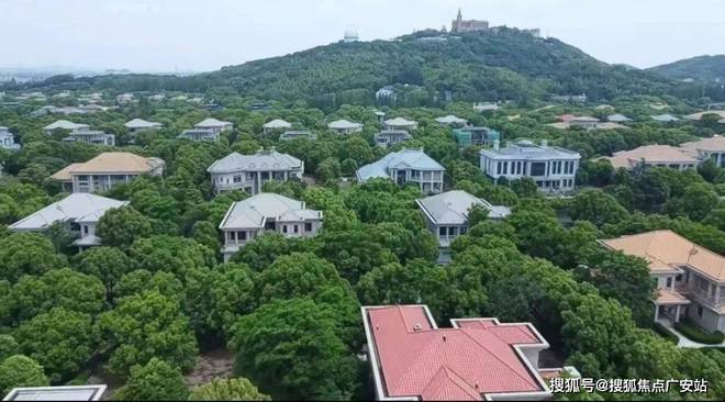 @上海紫园松江佘山上海紫园售楼处发布：诠释奢居细节！(图1)