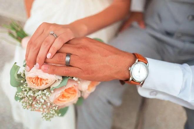 婚姻保鲜秘籍：对老婆好才是威廉希尔真的好！(图4)